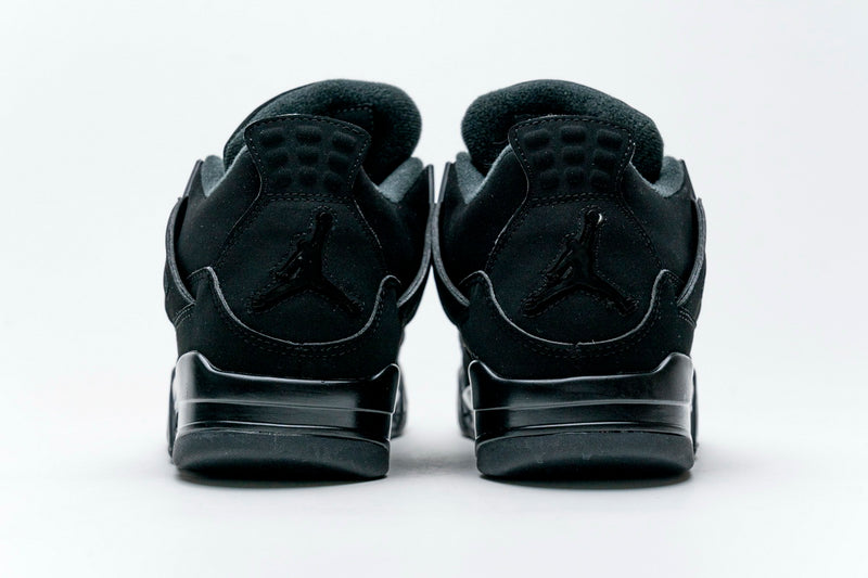 Tênis Air Jordan 4 Black Cat